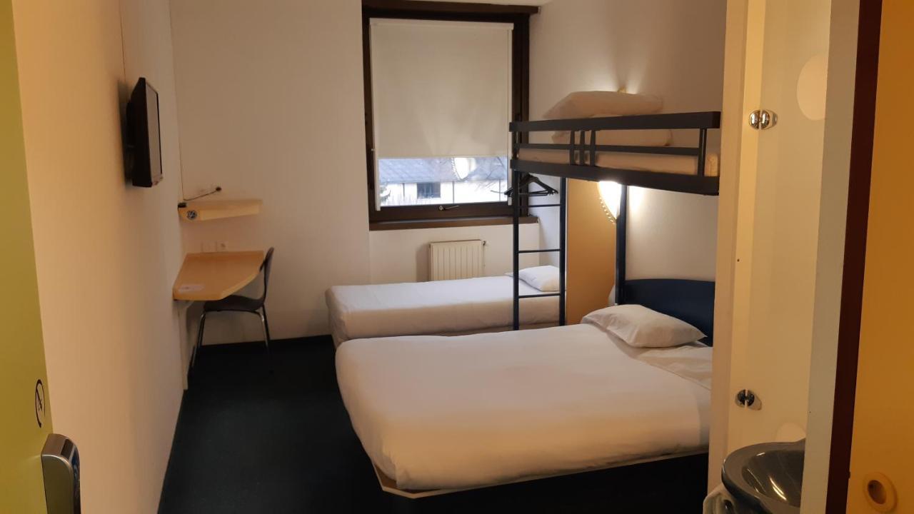 Kyriad Direct Centre 2*